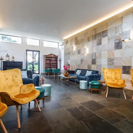 Riva Di Palo Hotel